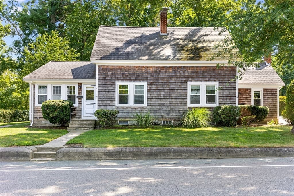 77 Elm Street, Easton MA 02356