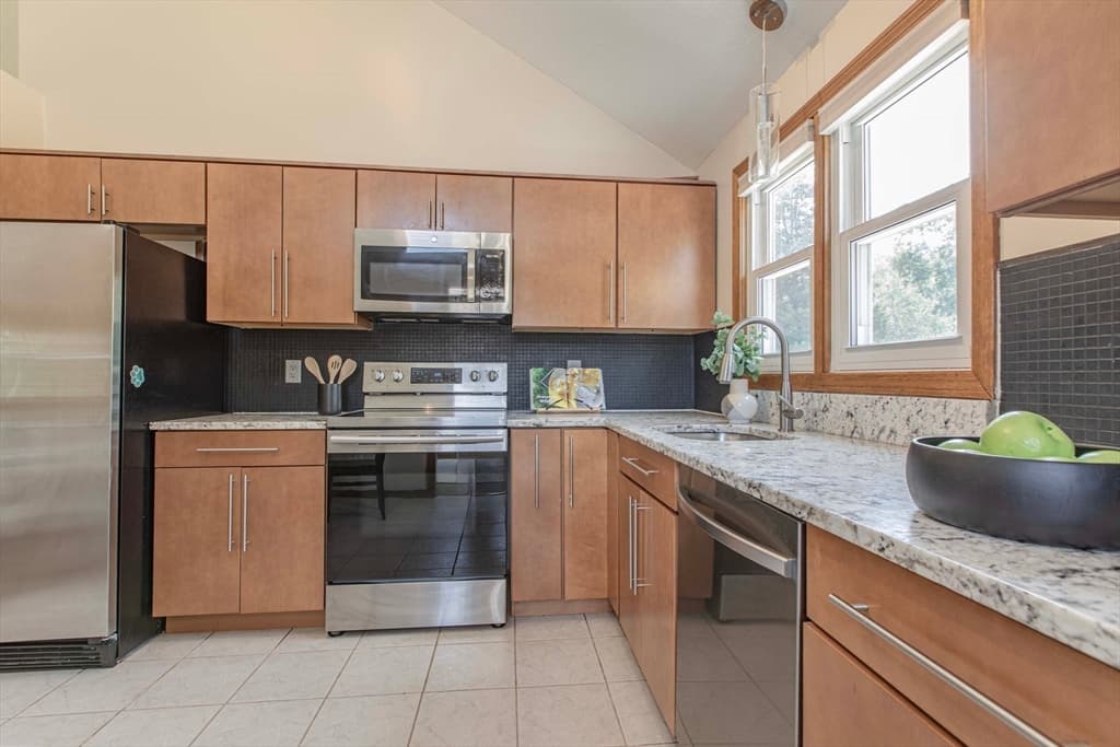 62 Harrington Road, Framingham MA 01701 photo 7