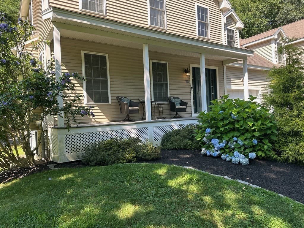 108 Mary Batchelder Rd # C, Hampton NH 03842 photo 2