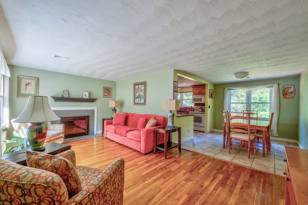 27 Deerfield Road, Sharon MA 02067 photo 8