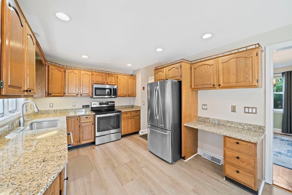 3 Moreland Road, Quincy MA 02169 photo 14