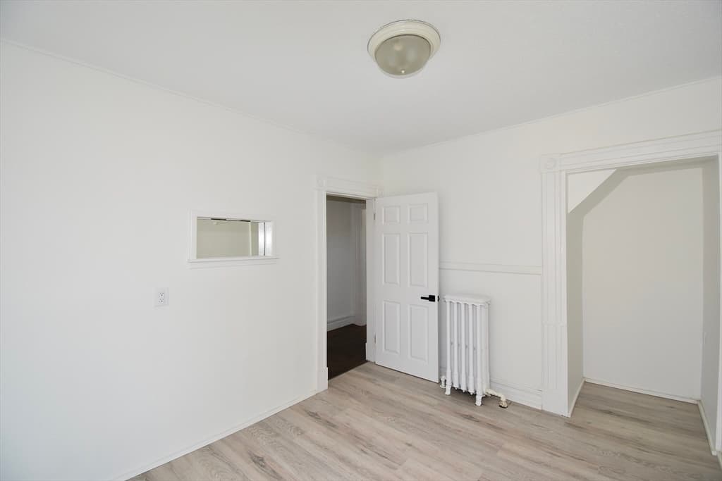 30 Laurel St, Holyoke MA 01040 photo 21