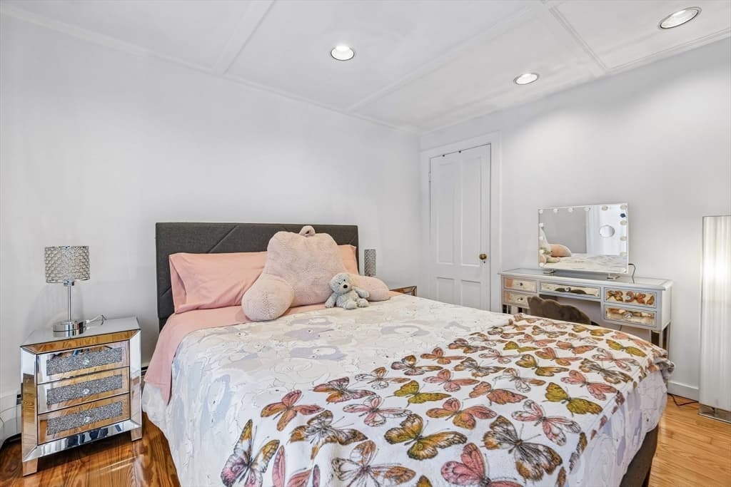 141 Hale St # 2, Beverly MA 01915 photo 13