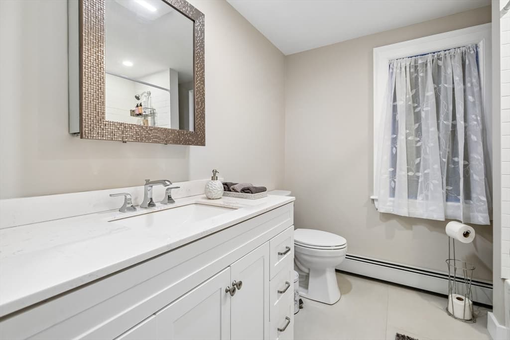 141 Hale St # 2, Beverly MA 01915 photo 15