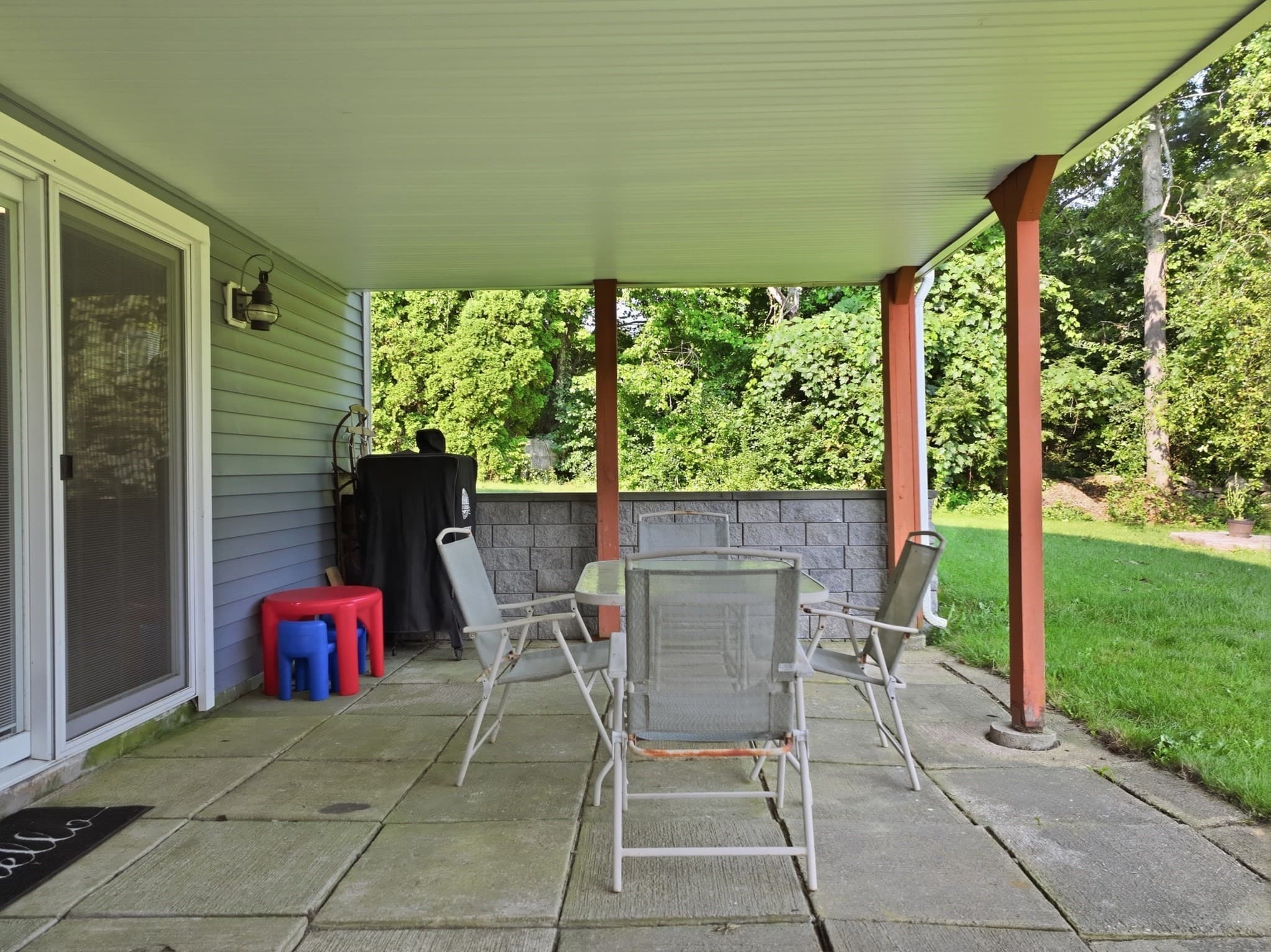 Single Family Residence at 137 Ward St, North Brookfield MA 01535, North Brookfield, photo 27 of 39