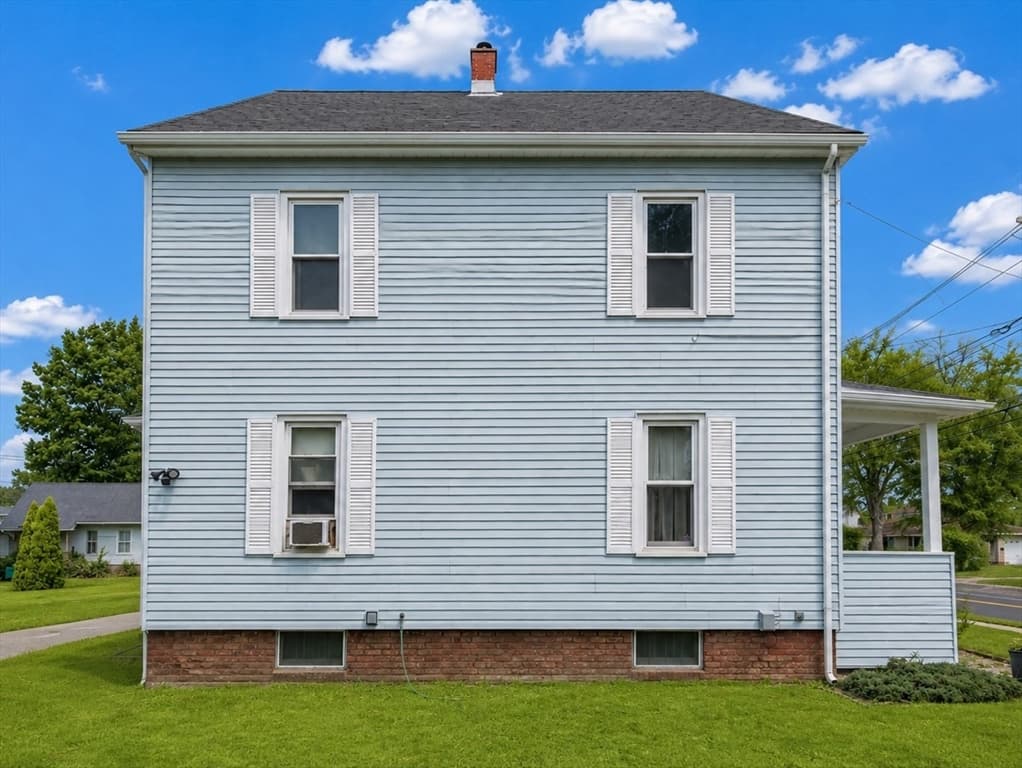 466 East Main Street, Chicopee MA 01020 photo 5