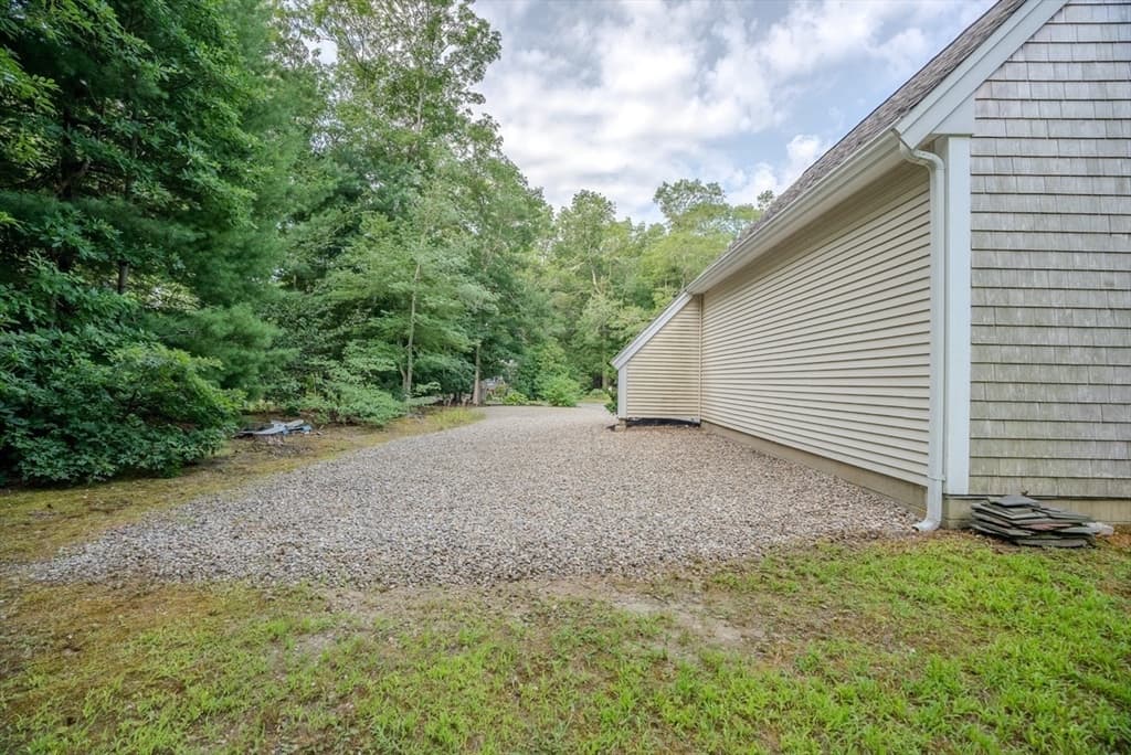 54 Cranberry Ridge Rd, Barnstable MA 02648 photo 5