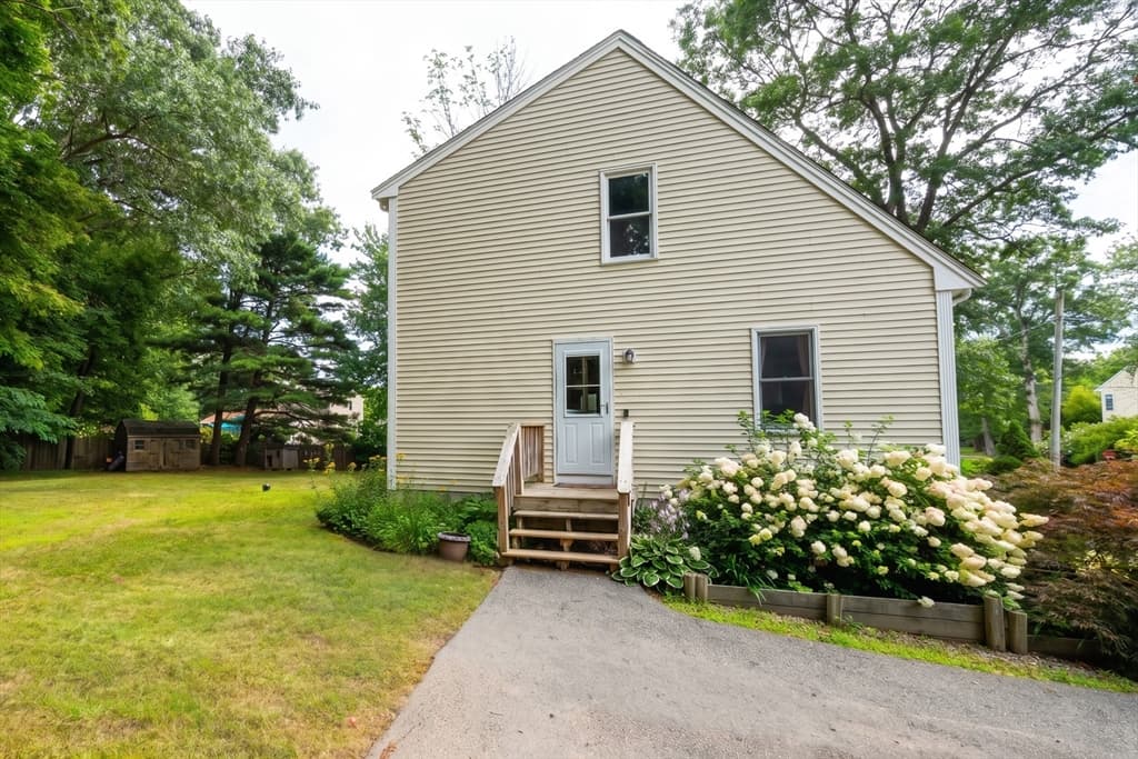 15 Thatcher Sq, Brockton MA 02302 photo 21
