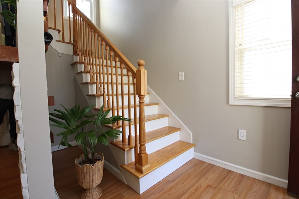 27 Overlea Avenue, Saugus MA 01906 photo 15