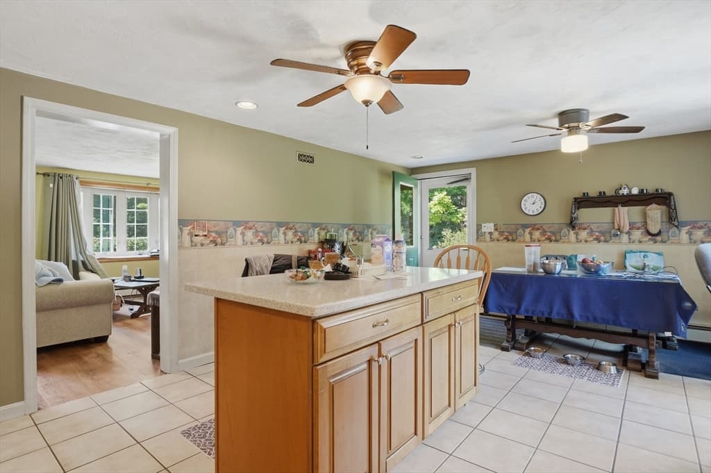144 Airport Road, Gardner MA 01440 photo 6