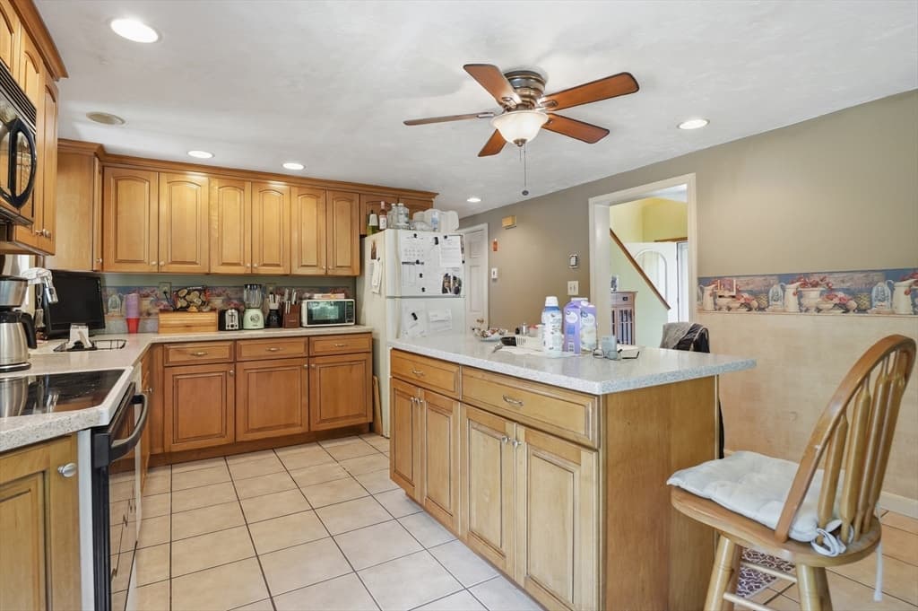 144 Airport Road, Gardner MA 01440 photo 7