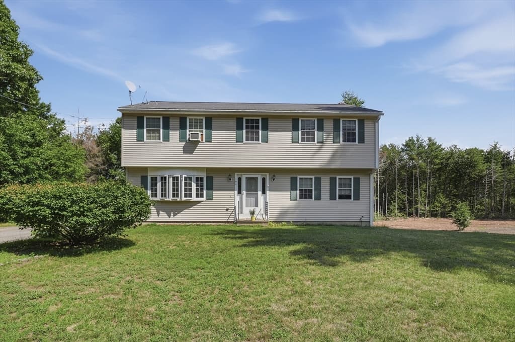 144 Airport Road, Gardner MA 01440