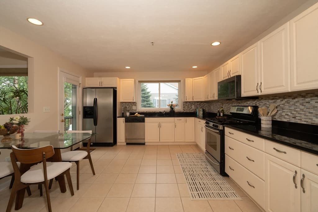23 America Blvd # 23, Ashland MA 01721 photo 11