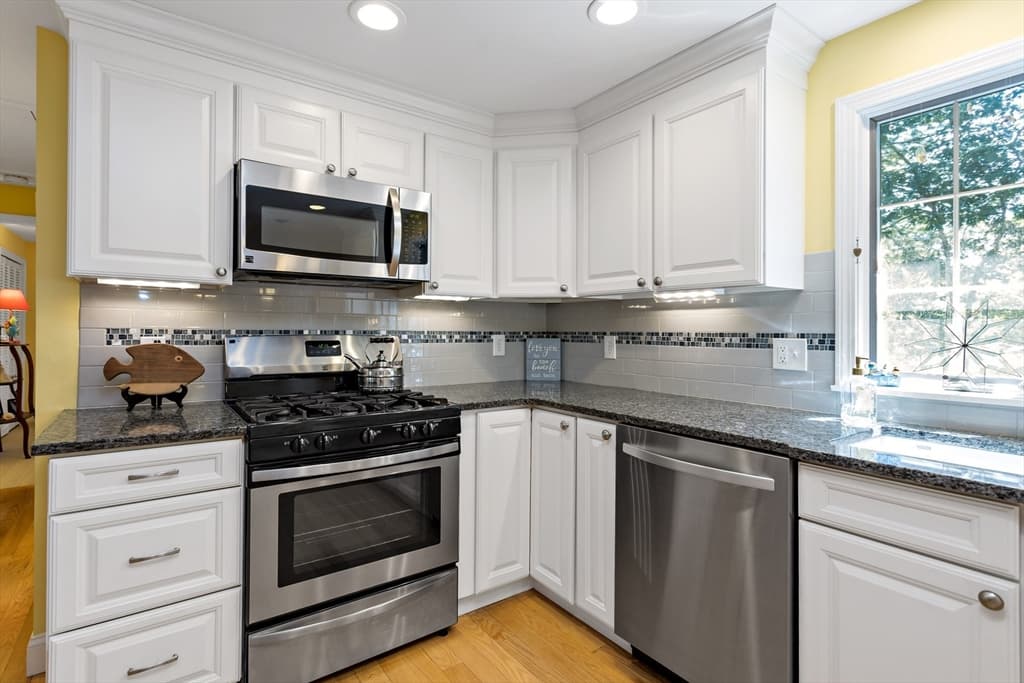 111 Westwind, Barnstable MA 02655 photo 13