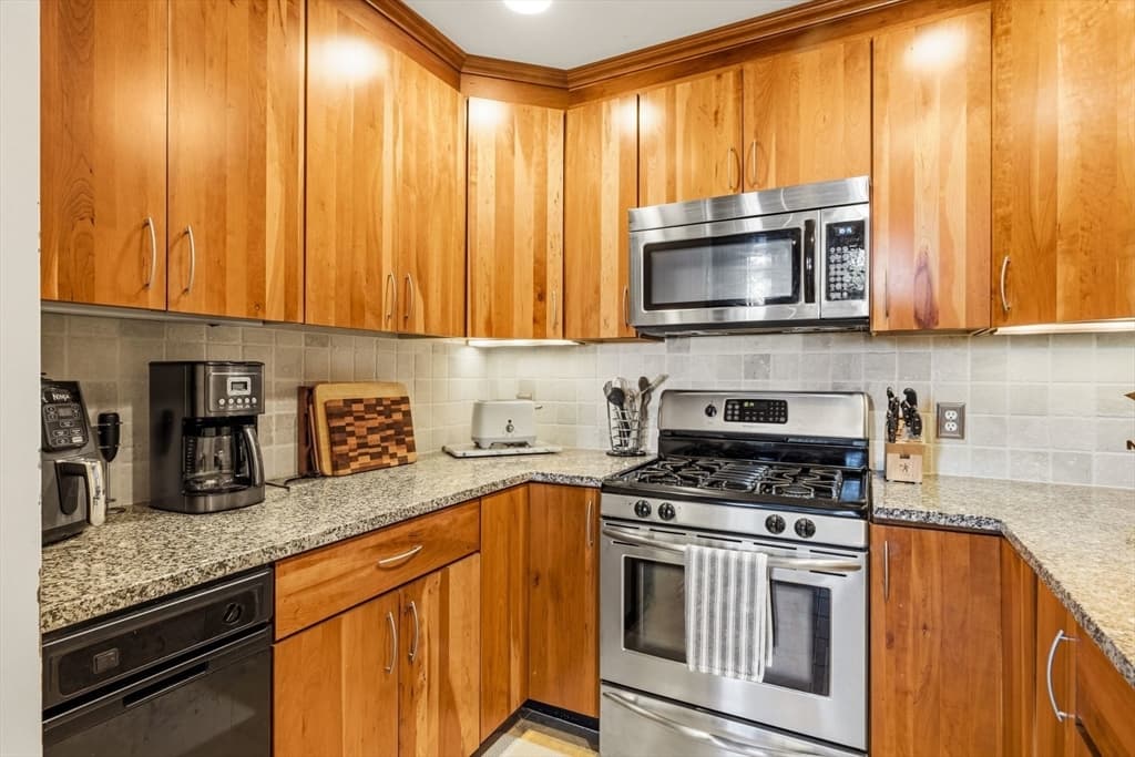 48 Kent Street # 5, Newburyport MA 01950 photo 9