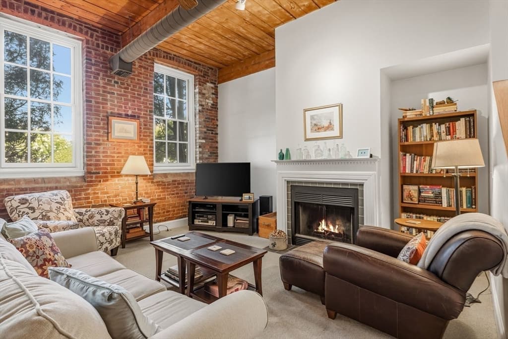 48 Kent Street # 5, Newburyport MA 01950 photo 4