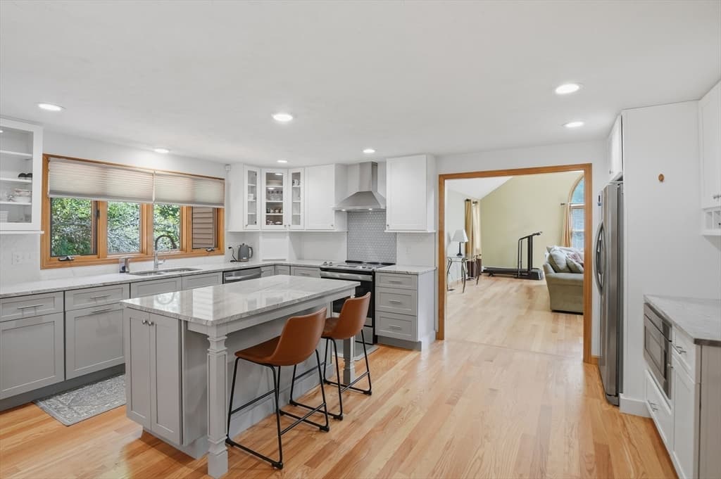 19 Jencks Road, Milford MA 01757 photo 7