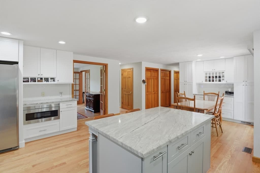 19 Jencks Road, Milford MA 01757 photo 5