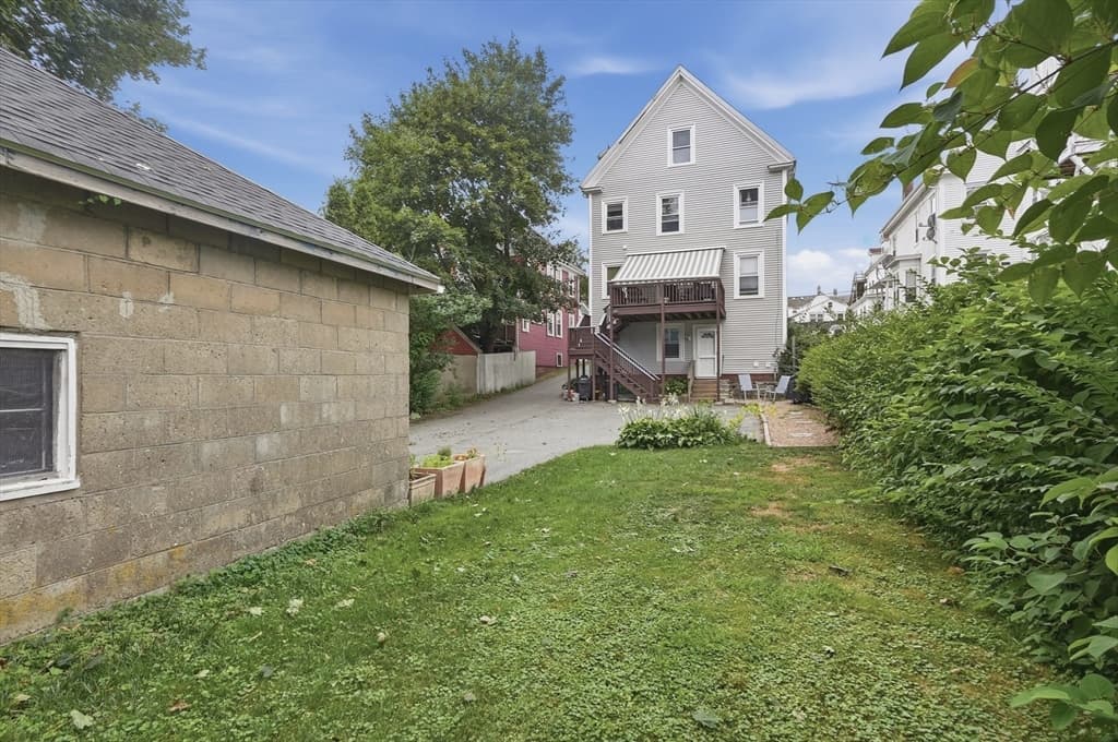 25 Elm Street # 1, Gloucester MA 01930 photo 23