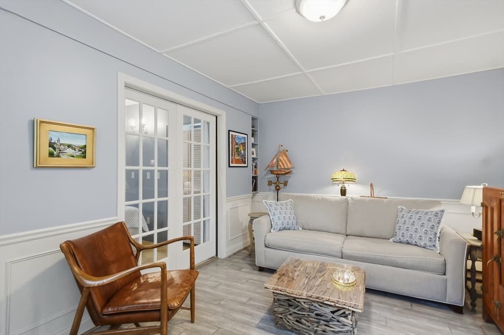 25 Elm Street # 1, Gloucester MA 01930 photo 8
