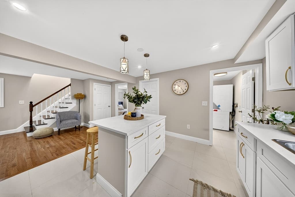 Single Family Residence at 11 S Berryman St, Westport MA 02790, Westport, photo 4 of 27
