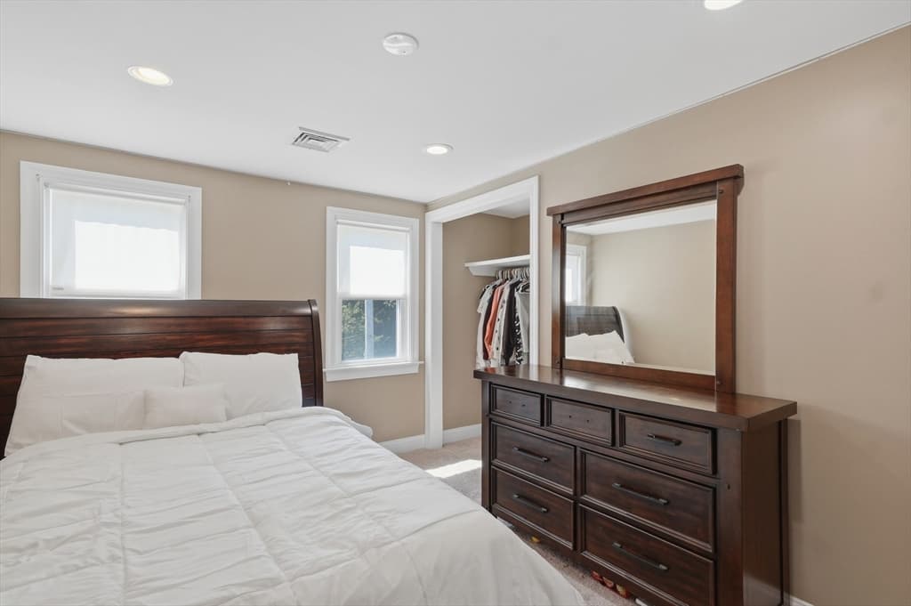 112 Stoughton St, Quincy MA 02169 photo 32