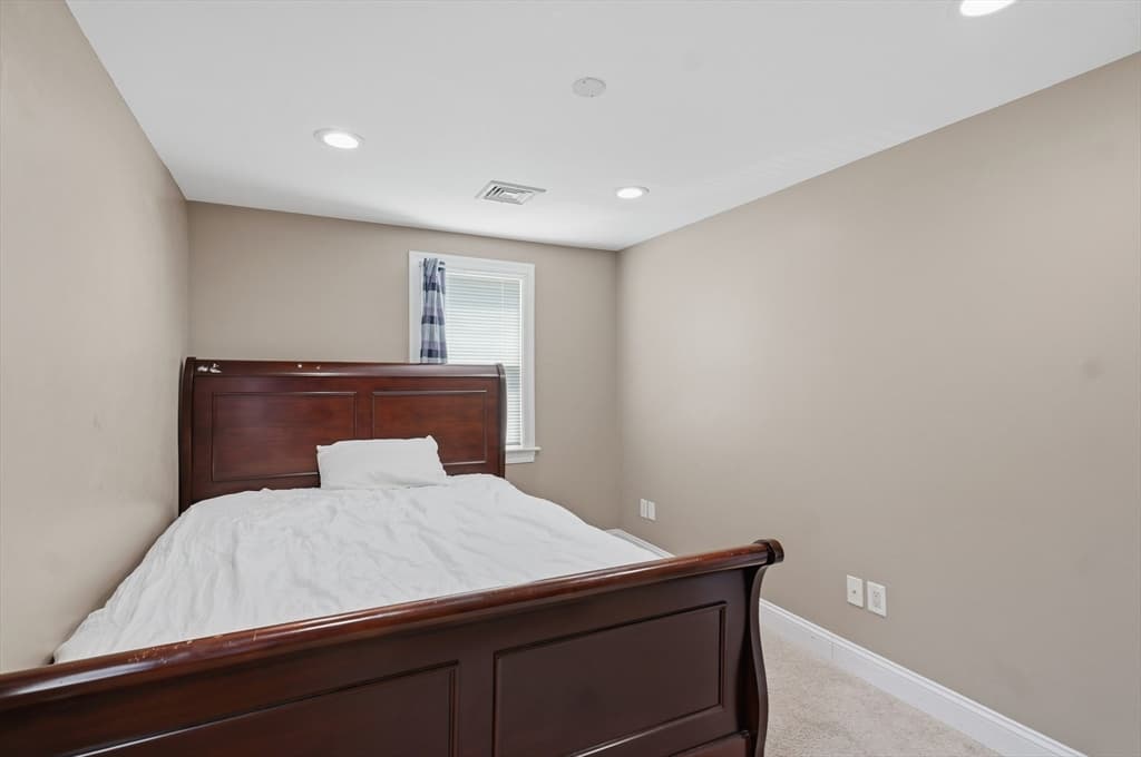 112 Stoughton St, Quincy MA 02169 photo 34