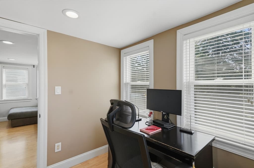 112 Stoughton St, Quincy MA 02169 photo 15