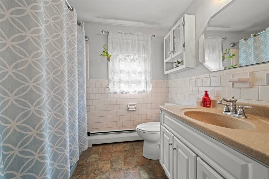 Single Family Residence at 30 Alan Rd, Hamilton MA 01982, Hamilton, photo 23 of 39