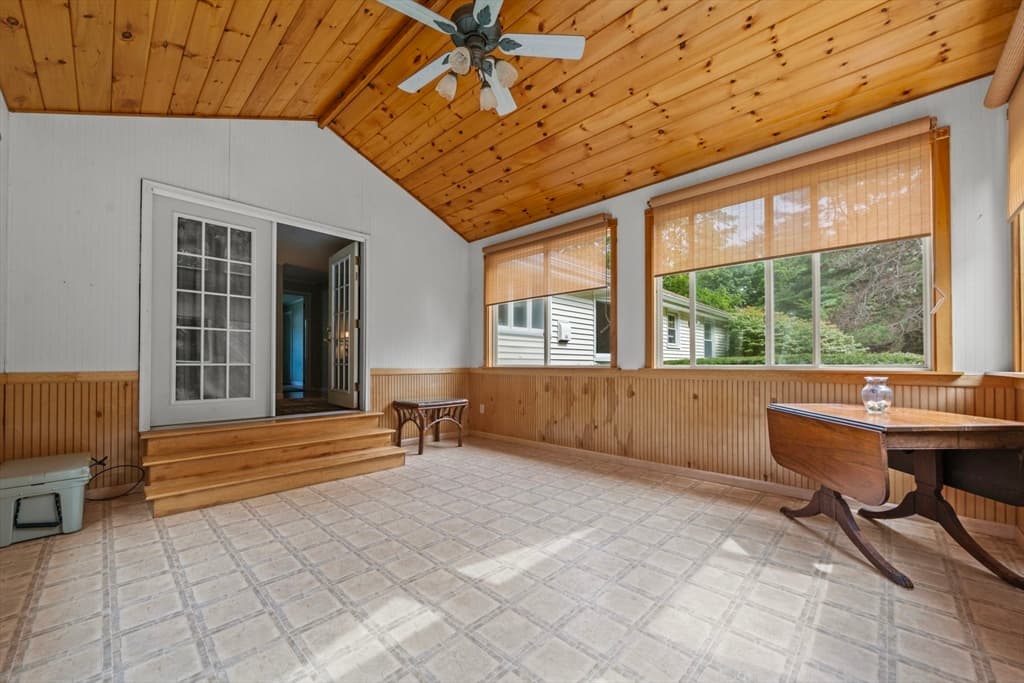 Single Family Residence at 30 Alan Rd, Hamilton MA 01982, Hamilton, photo 24 of 39