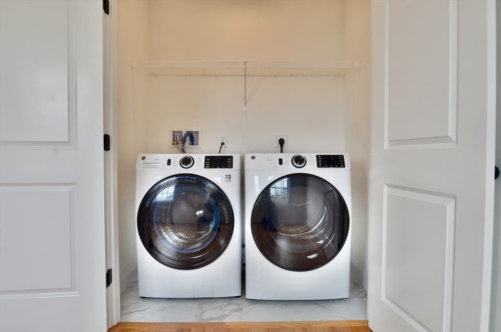 20B Crownshield # 20B, Uxbridge MA 01569 photo 17