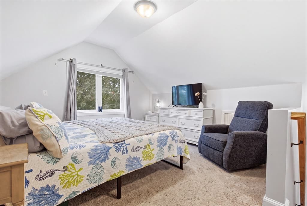 114 Clinton Rd, Weymouth MA 02189 photo 18