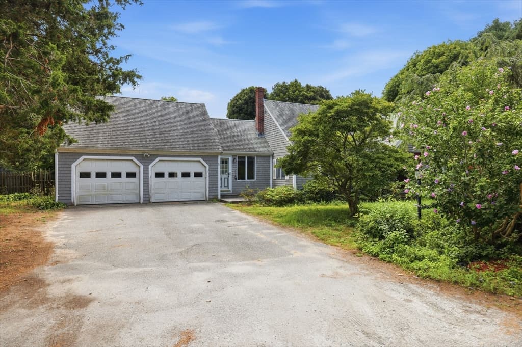 11 Rogia Rd, Yarmouth MA 02673 photo 2