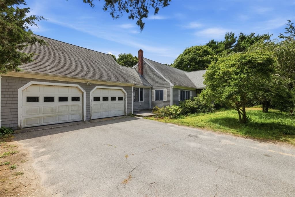 11 Rogia Rd, Yarmouth MA 02673 photo 4