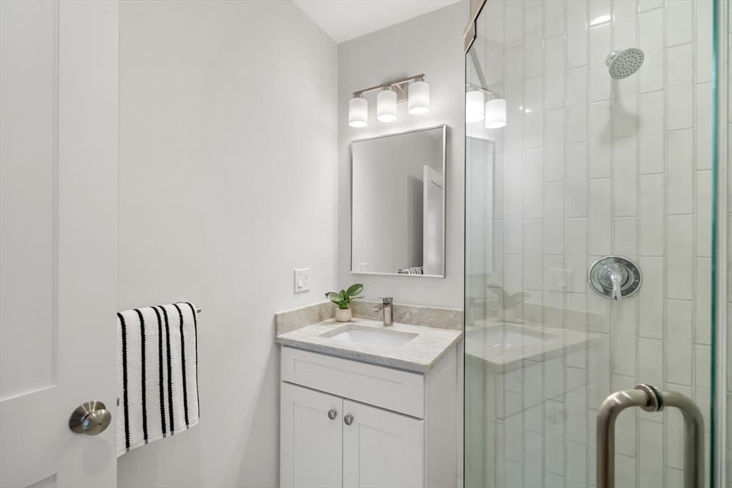 9 Downer Ct # 4, Boston MA 02122 photo 16