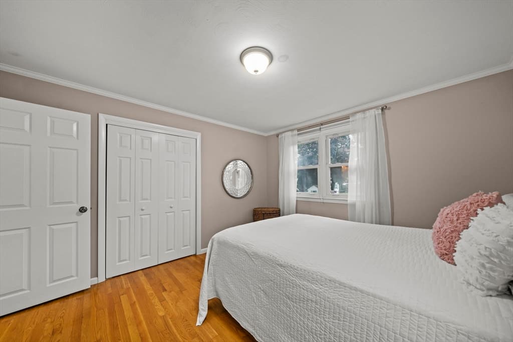 134 Marshall Ave, Lowell MA 01851 photo 15