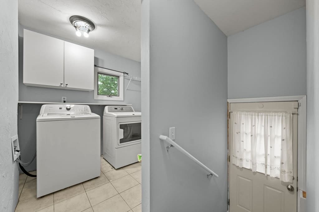 134 Marshall Ave, Lowell MA 01851 photo 21
