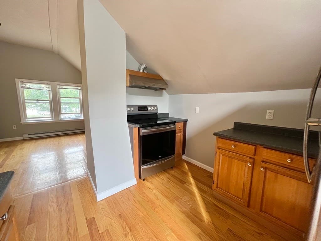 617 Main St, Leominster MA 01453 photo 8