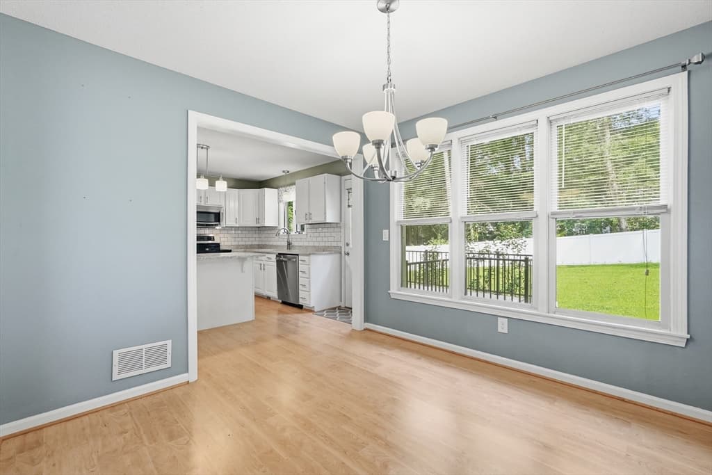 27 Judy Ln, East Longmeadow MA 01028 photo 10