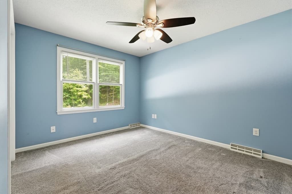 27 Judy Ln, East Longmeadow MA 01028 photo 15