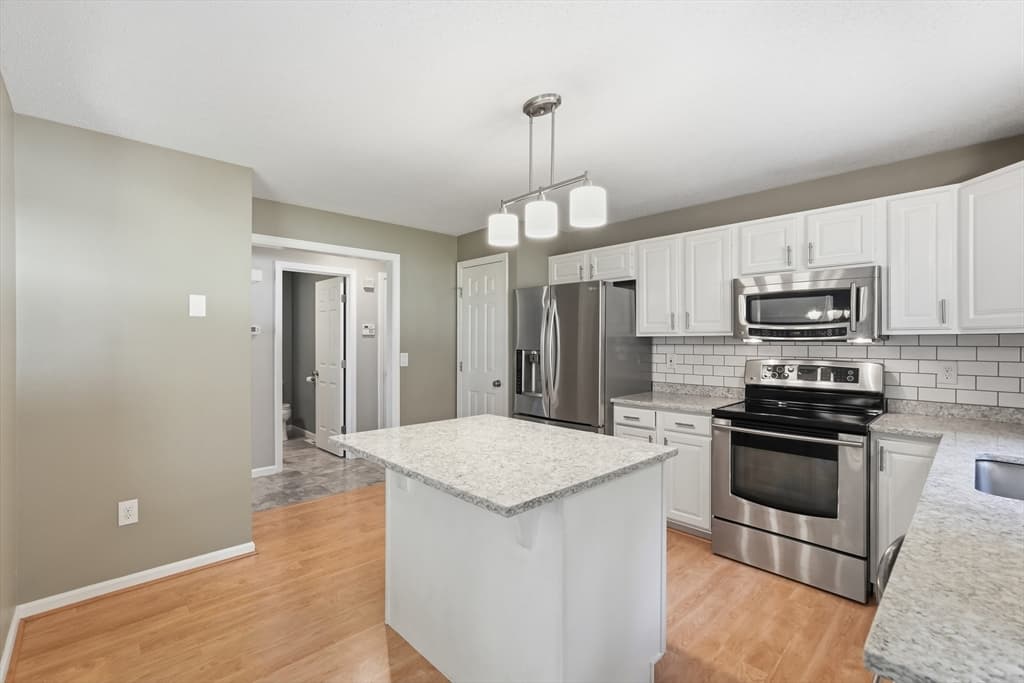 27 Judy Ln, East Longmeadow MA 01028 photo 8