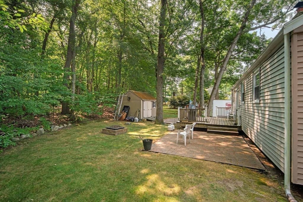 4 Edward Cody Ln, Weymouth MA 02190 photo 16