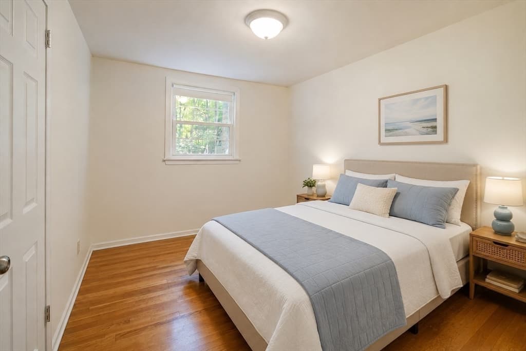 4 Edward Cody Ln, Weymouth MA 02190 photo 8