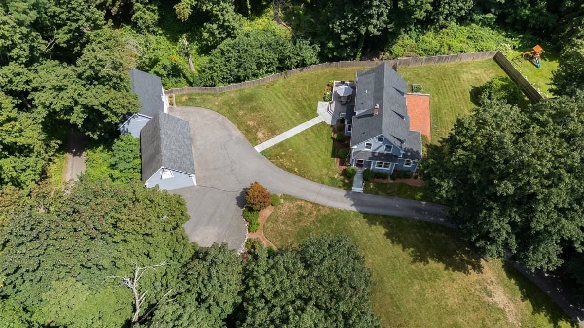 Single Family Residence at 104 High St, Topsfield MA 01983, Topsfield, photo 3 of 38