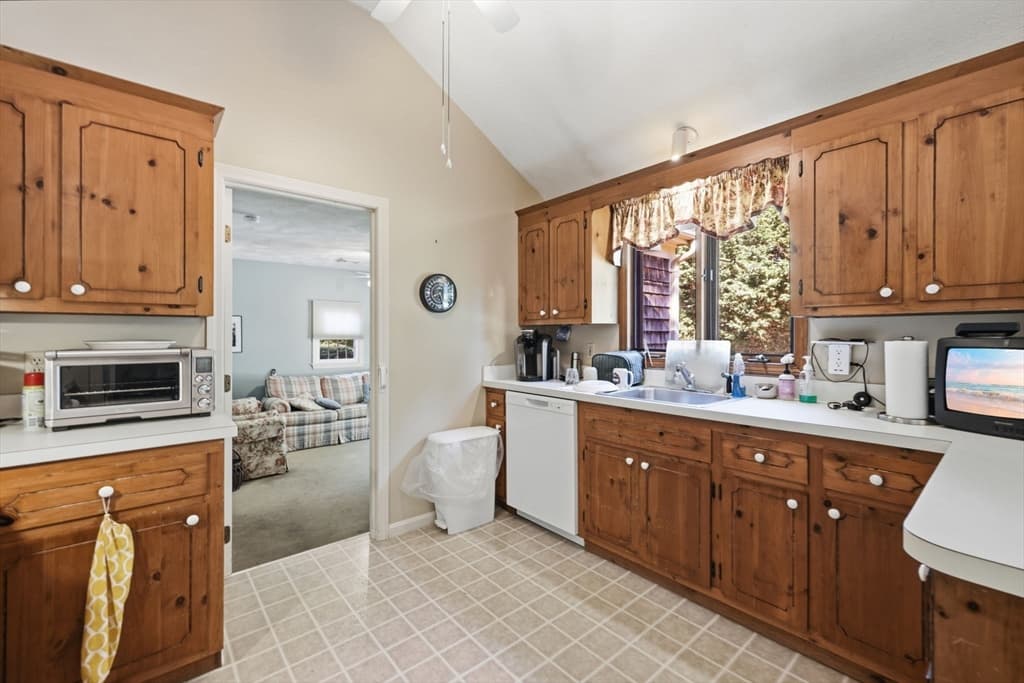 46 4 Seasons Dr, Yarmouth MA 02664 photo 18