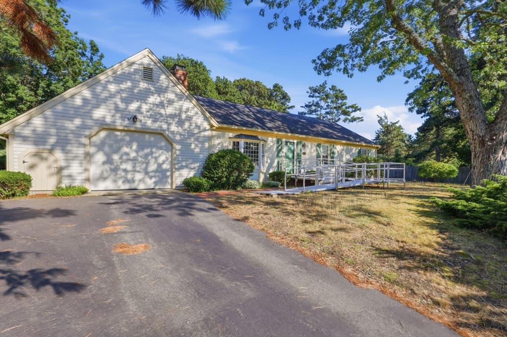 46 4 Seasons Dr, Yarmouth MA 02664 photo 4