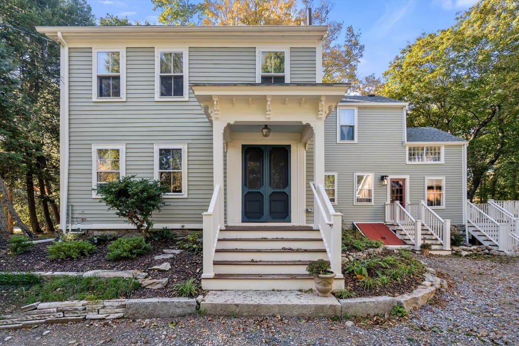 25 Farm Road, Sherborn MA 01770