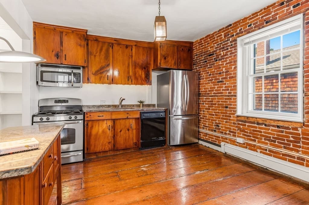56 Lime St, Newburyport MA 01950 photo 24