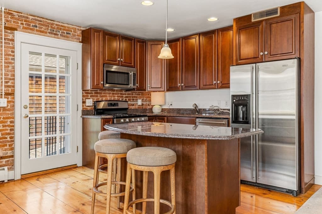 56 Lime St, Newburyport MA 01950 photo 18