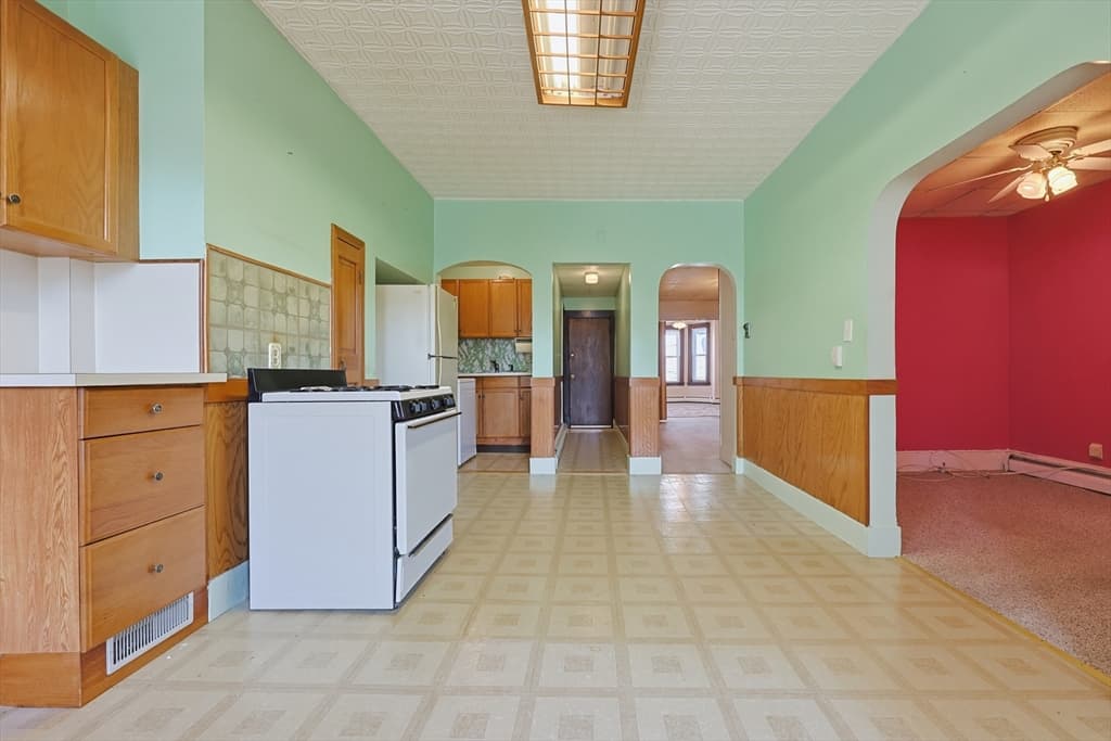 233 Saratoga Street, Boston MA 02128 photo 5